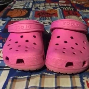 CROCS | Shoes | Pink Crocs For 5 In Leavenworth Kansas  display picture 1